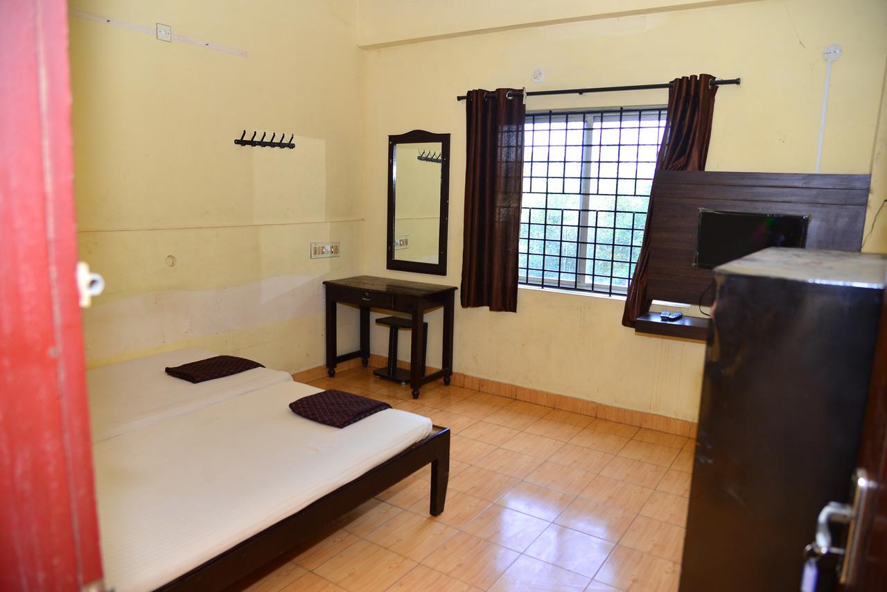 Mangalapādi Mm Tourist Home מראה חיצוני תמונה